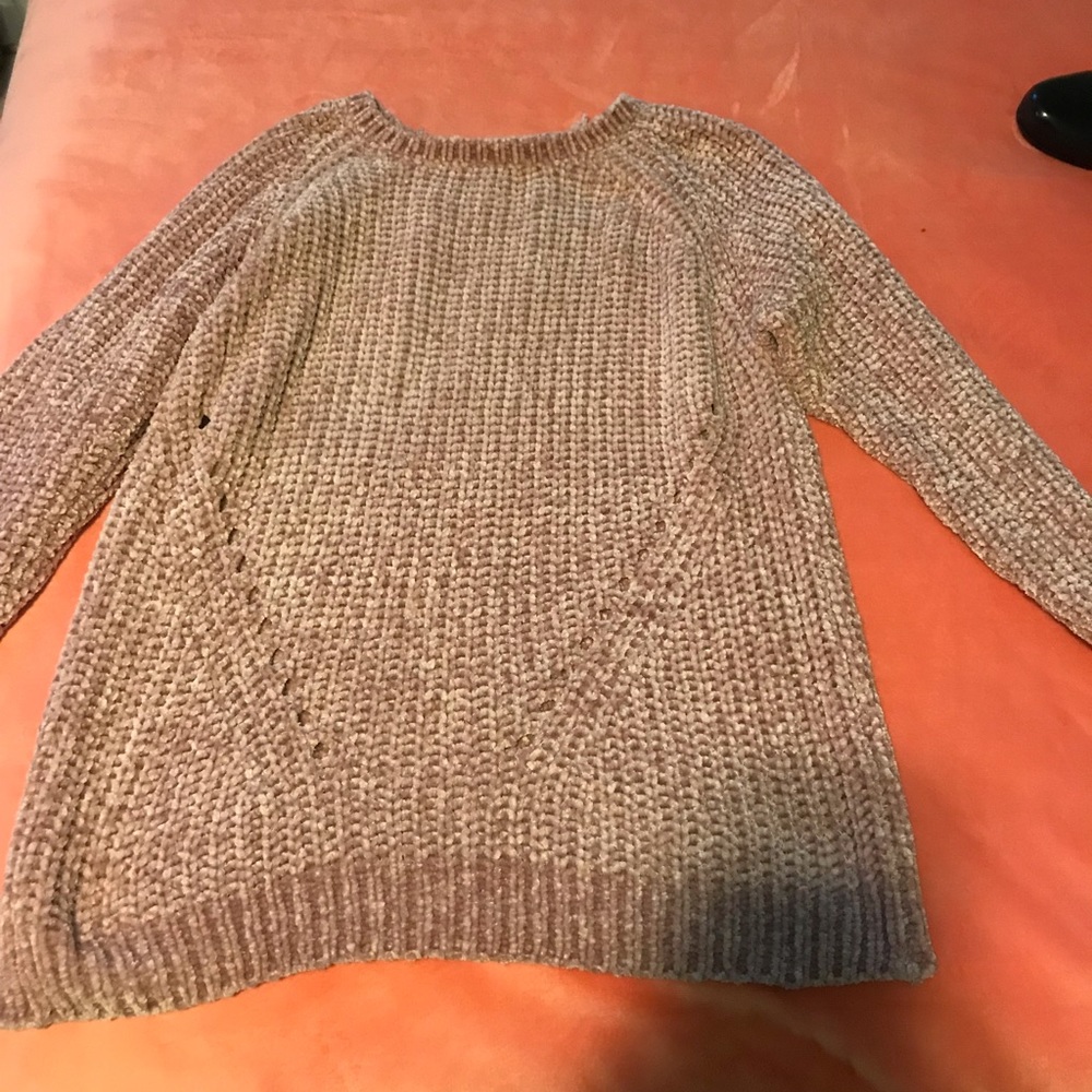 Knitted long sleeve fuzzy sweatshirt